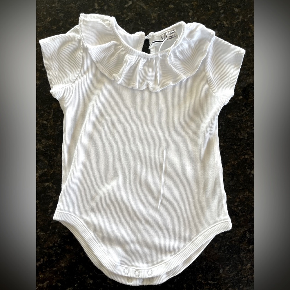 Janie and Jack onesie 12-18 months Great contidition